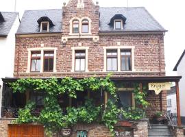 Weingut Pension Hammes-Krüger, guest house in Ellenz-Poltersdorf