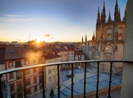 Una MIRADA A LA CATEDRAL-Apartamentos Burgos Catedral, hotel adaptado en Burgos