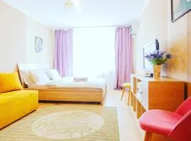 1 room 50m2 center of Obolon near River side. Dream Town