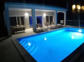Pool-Villa „4 Seasons“ Seaview