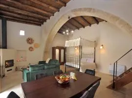 Pentasino Traditional House