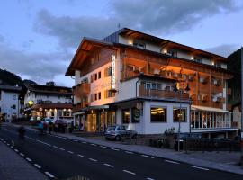 Hotel Cristallo, hotel in Santa Cristina in Val Gardena