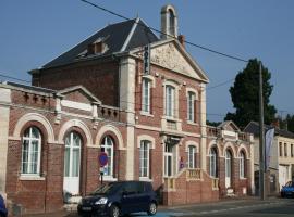 Hotel Le Renaissance, hotel v destinaci Noailles
