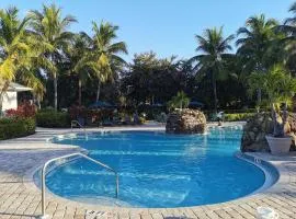 GreenLinks Luxury Villa at Lely Resort Golf - 3 Bedrooms