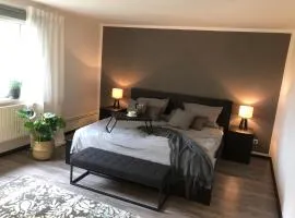 Wesermarsch, Apartment mit zwei Schlafzimmern, Gästehaus, Stedinger Landhotel