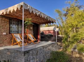 The Sky Imperial Jungle Camp Resort, glamping site in Kumbhalgarh