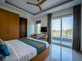 The Palms Inn, hotell sihtkohas Gurugram huviväärsuse Medanta haigla lähedal