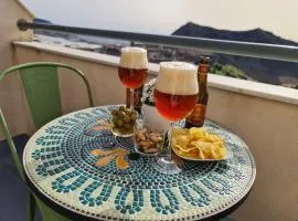 Sybarix Apartment: Precioso apartamento con vistas al golf y el mar