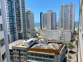PRN12 - Climatizado, Próx Calçadão, Sacada, 2 Dorm