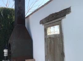 Estancia al pie de la Sierra del Pozo