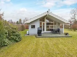 6 person holiday home in Væggerløse-By Traum