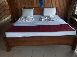 Wood cabin, Hotel in Kandy
