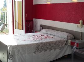 hôtel du parc, hotel v destinaci Yssingeaux