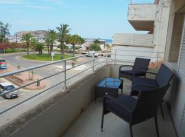 Apartmanet reformat amb vistes al mar i a les Illes Medes
