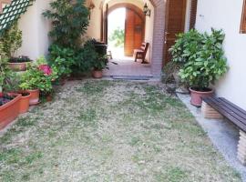 Casa-Vacanze I Vecchi Valori Umbria, apartamento em Capodacqua di Foligno