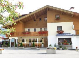 Gasthof Jägerheim, hotel near Train Station Bressanone, Bressanone