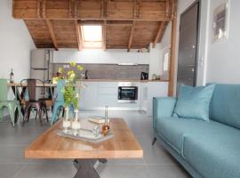 PanoramiKos, hotel ad Asfendioú