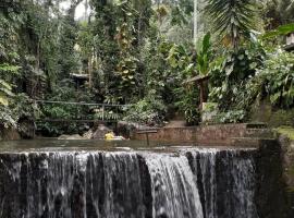 Toca da Onça, hotel blizu znamenitosti Cachoeira de Deus, Penedo