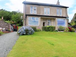 Kames View Apartment, hotel v destinaci Tighnabruaich