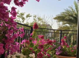 Cherrywood House, nhà nghỉ B&B ở Dubai