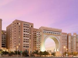 Oaks Ibn Battuta Gate Dubai, hotel cerca de Aeropuerto internacional Al Maktoum - DWC, Dubái