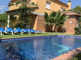 Villa Dacar: Cubelles'te bir otel