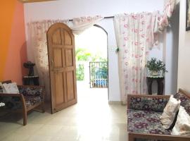 Maria guest house, hotel v destinaci Bardez