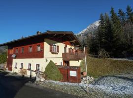 Holiday home in Leogang in ski area, hotel di Leogang