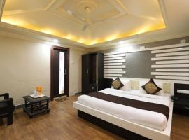 Hotel Loyal Residency, hotel in Jamnagar