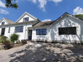 Cosy 2-Bed Property in Ashburton Dartmoor, hotel in Newton Abbot