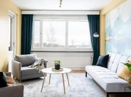 2 Bedroom apartment with free parking and airconditioning