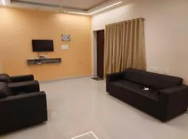 Srirangam Service Apartment