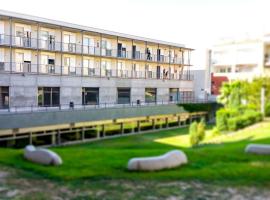 Hostelis Apartaments Turístics Residencia Vila Nova pilsētā Vilanova i la Želtru