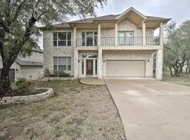 Airy Villa in Austin with BadmintonandVolleyball Court