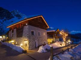 Agriturismo Raethia, cottage in Valdidentro