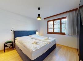 Beautiful 2 bedrooms apartment, perfectly located in Saillon, feriebolig i Saillon