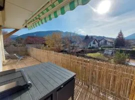 Entre lac et montagne, proche centre de St Jorioz, spacieux et confortable appartement avec grande terrasse