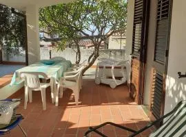 Villetta singola a 200 mt da un mare cristallino ed una spiaggia dorata