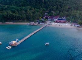 Pangulatan Beach Resort，愛妮島的飯店