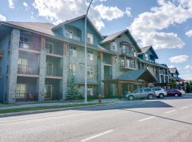 Silver Creek Lodge, hotell i Canmore