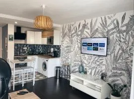 NEW: appartement tout confort + parking gratuit