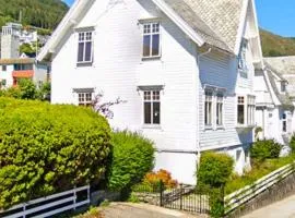 8 person holiday home in MÅLØY-By Traum
