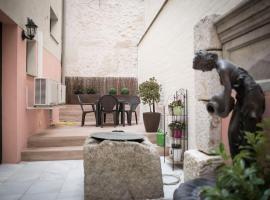 Apartamento en centro histórico con patio romano