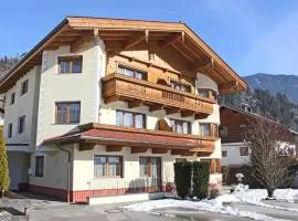 Apartment in Kaltenbach near Ski Lift