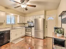Sunny Tucson Abode with Fire Pit 9 Mi to U of A