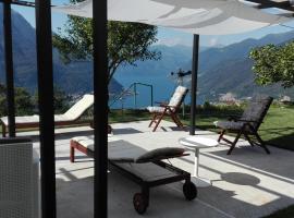 Essentia Guest House, hotel em Faggeto Lario 