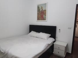 Sadam luxury Guest House: Marsa Alem şehrinde bir konukevi