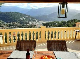 Casa Sol with private terrace, garden, pool, beautiful view, hotel en Puerto de Sóller