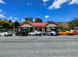 Oturehua Railway Hotel Cottage