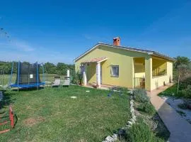 Nice Home In Marcana With Wifi